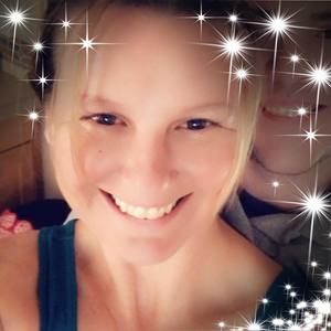 Meet your Posher, Mia